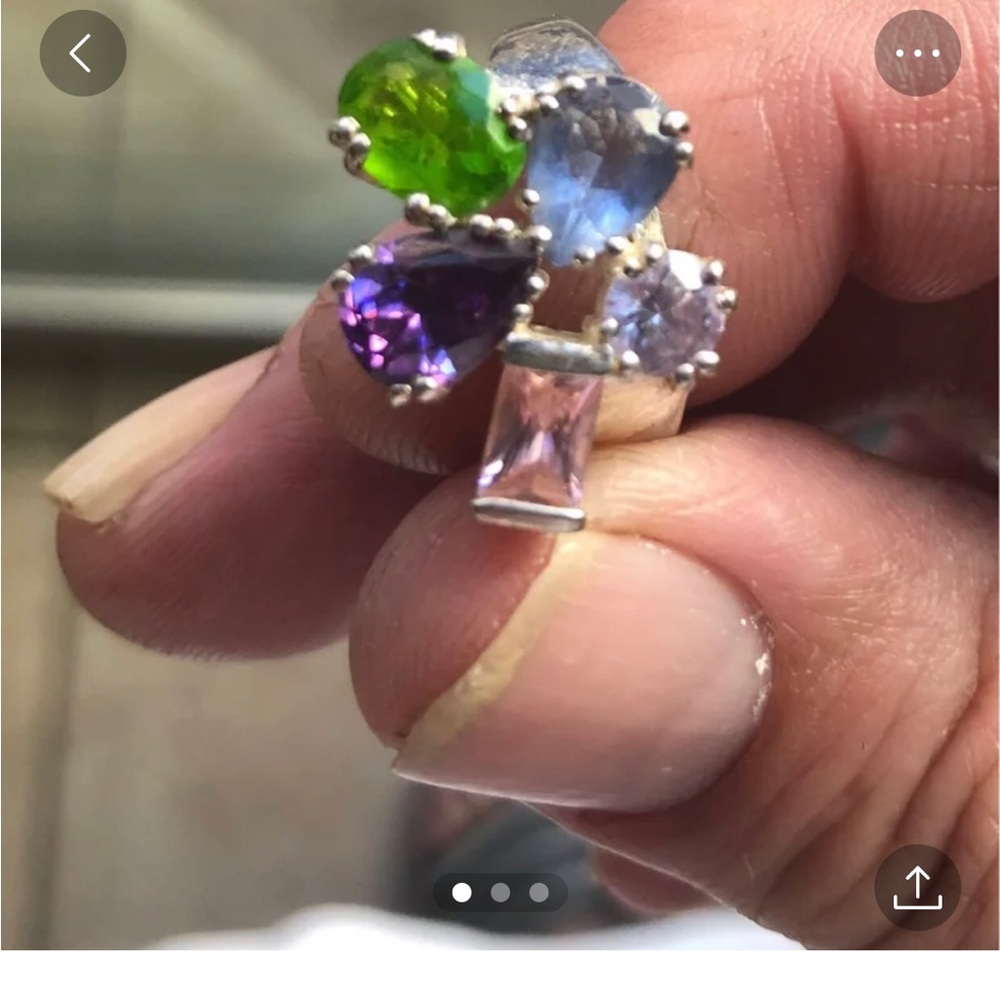 Women’s ring